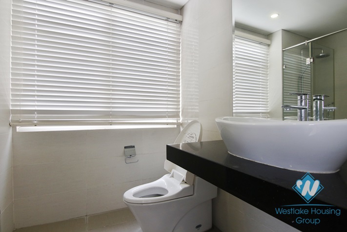 Villa adjacent to big garden for rent at Vinhome Riverside Long Bien Hanoi